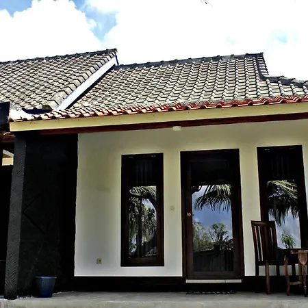Barrel Homestay Areguling Kuta  Room photo
